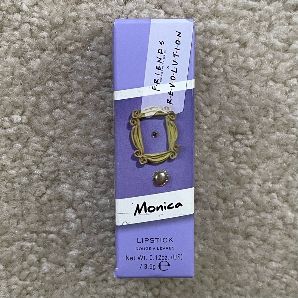 Makeup Revolution x Friends Monica Lipstick - Picture 12 of 13